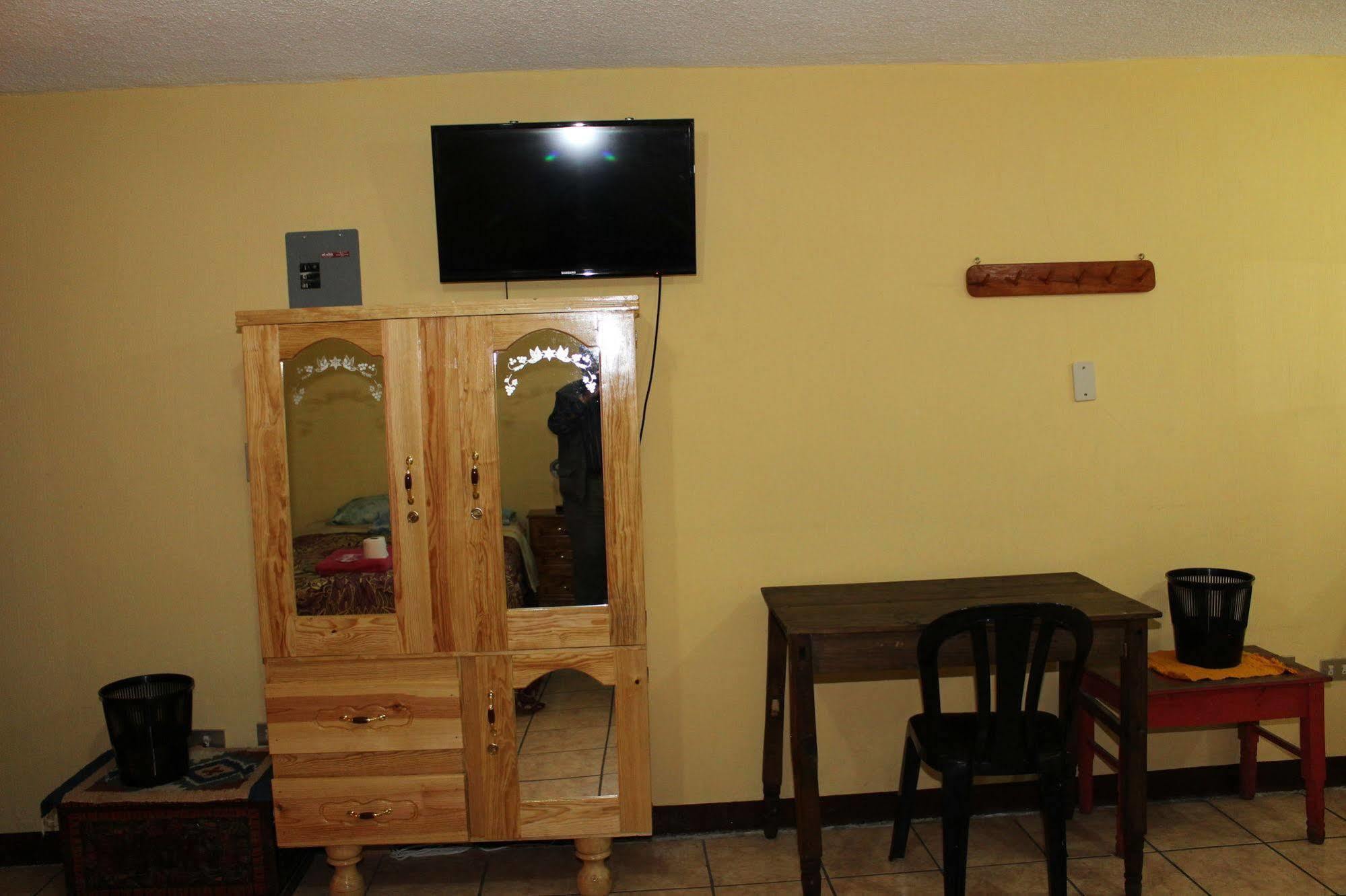 Hotel Kasa Kamelot Quetzaltenango Exteriér fotografie