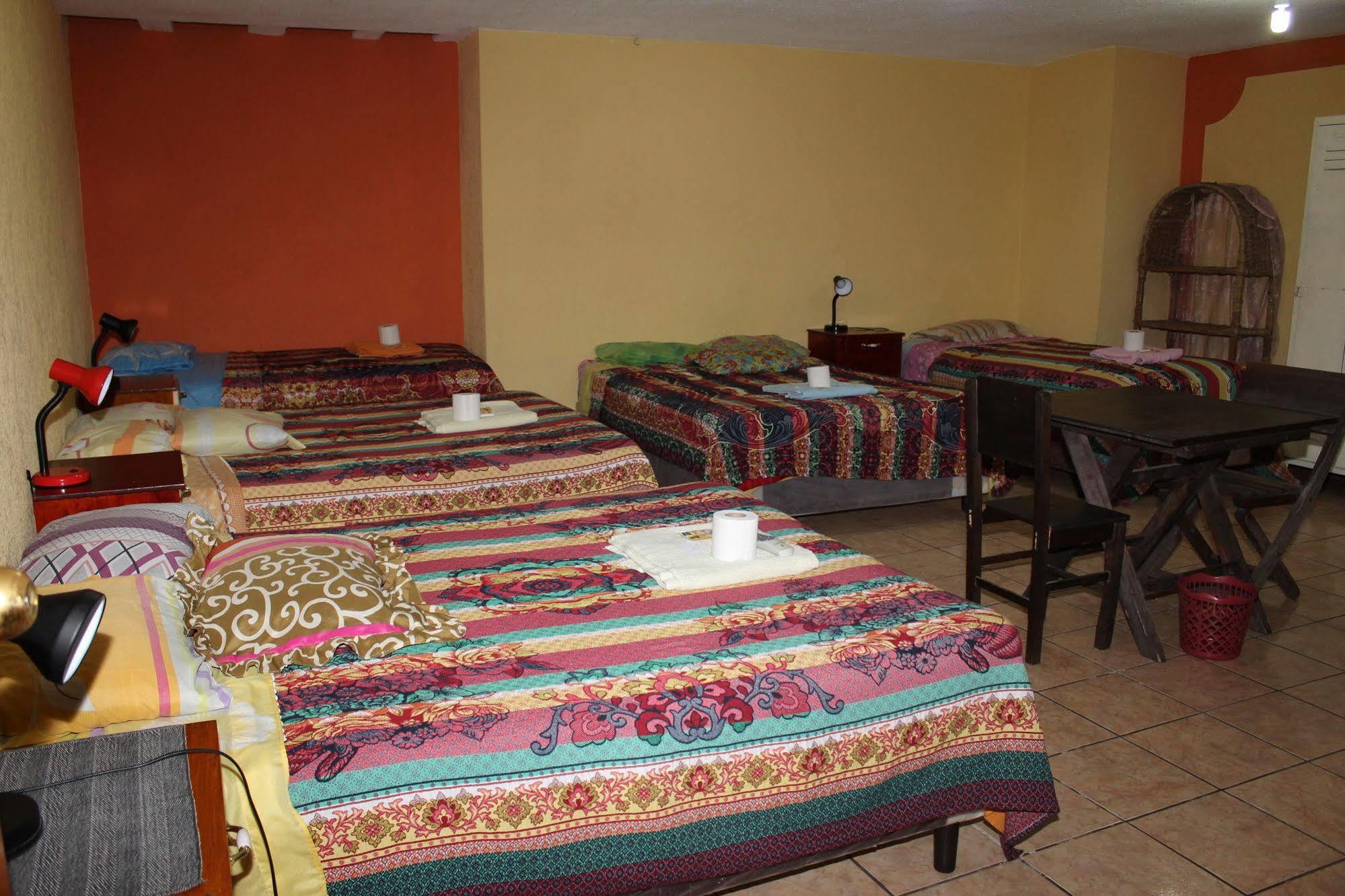 Hotel Kasa Kamelot Quetzaltenango Exteriér fotografie